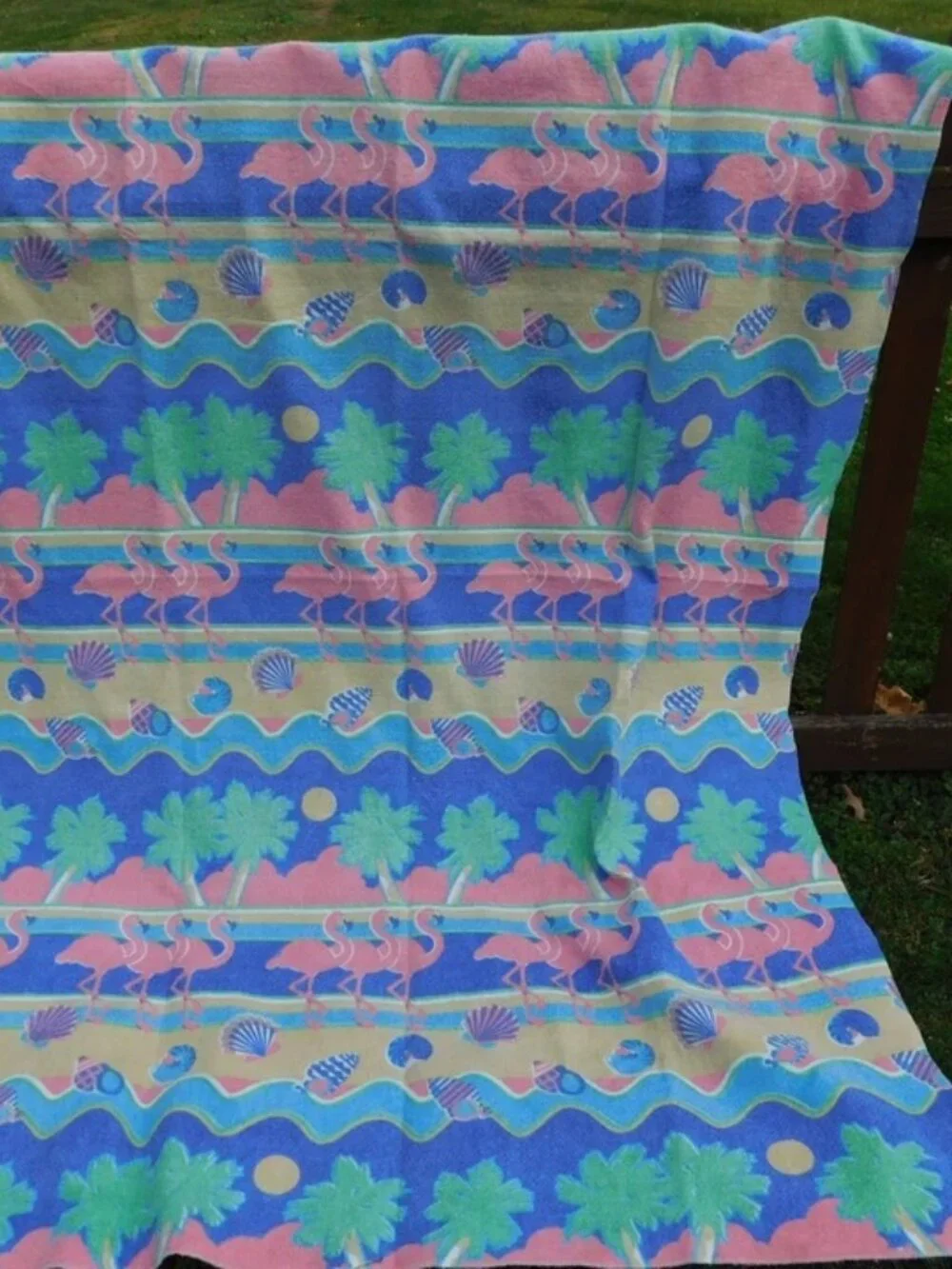 Vintage Flannel Twin Throw Blanket 88 x 60 Blue Pink Flamingos Beach Raw Hem